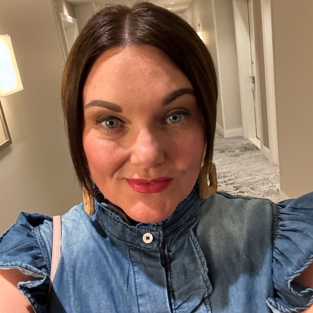Meet your Posher, Sarah